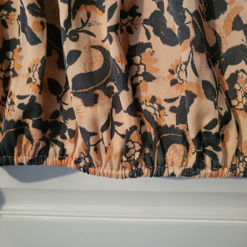 Free People Cruising Together Wrapped V neck floral Printed Top Blouse Size L - Picture 13 of 14